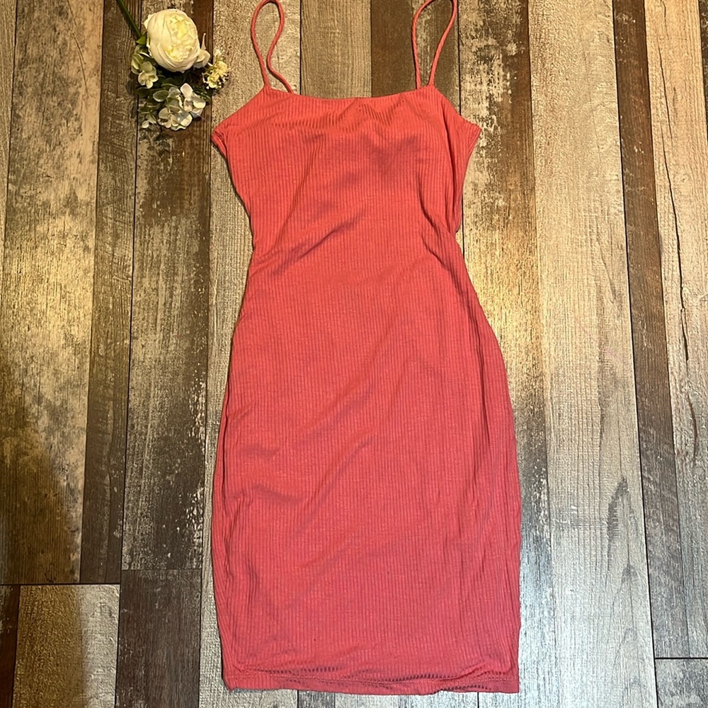 Winsor Midi Dress
